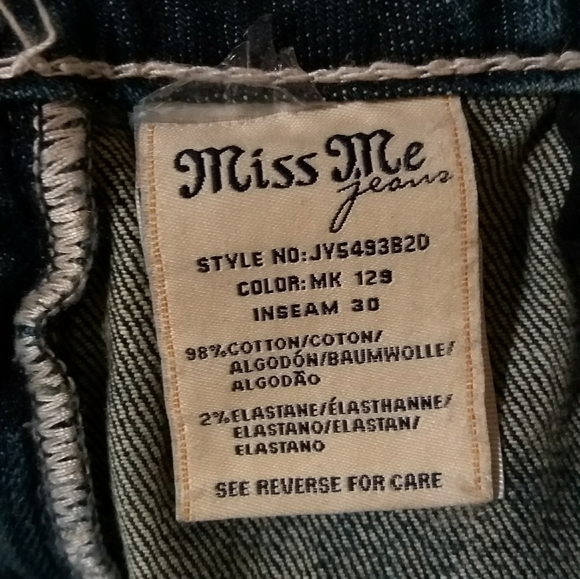 Miss Me Jeans Boot Cut - Picture 8 of 12